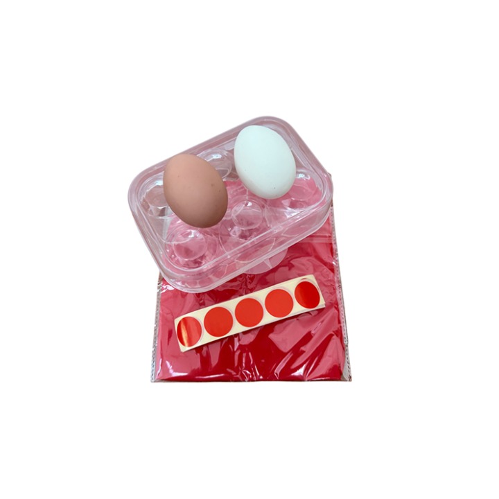 Silk to Egg by Michael Ammar and Bazar de Magia