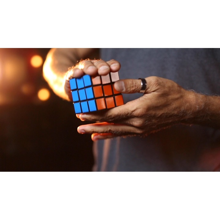 The Enchanted Cube (With Online Instruction) by DARYL