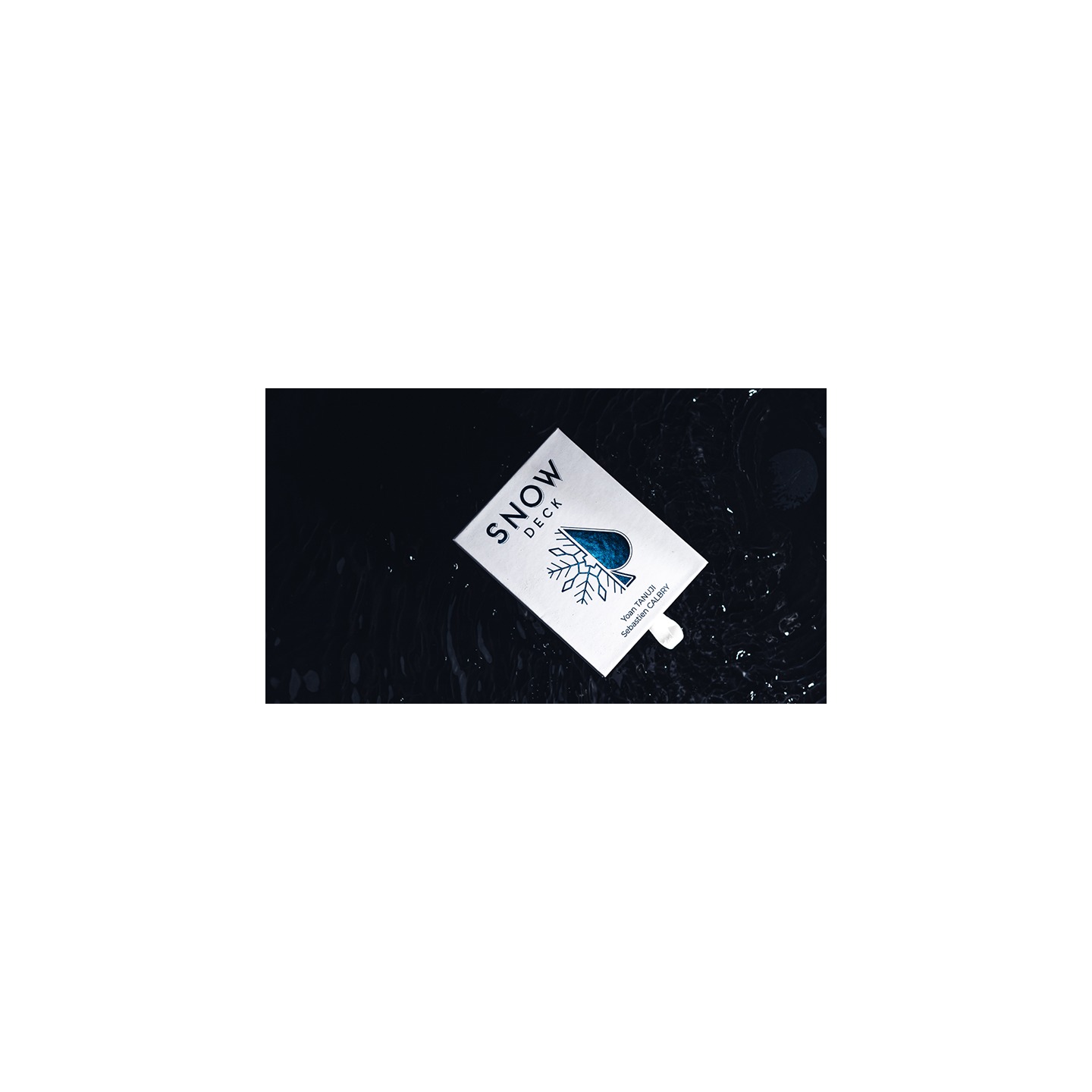 SNOW DECK By Yoan TANUJI & Magic Dream (Gimmicks and Online Instructions)