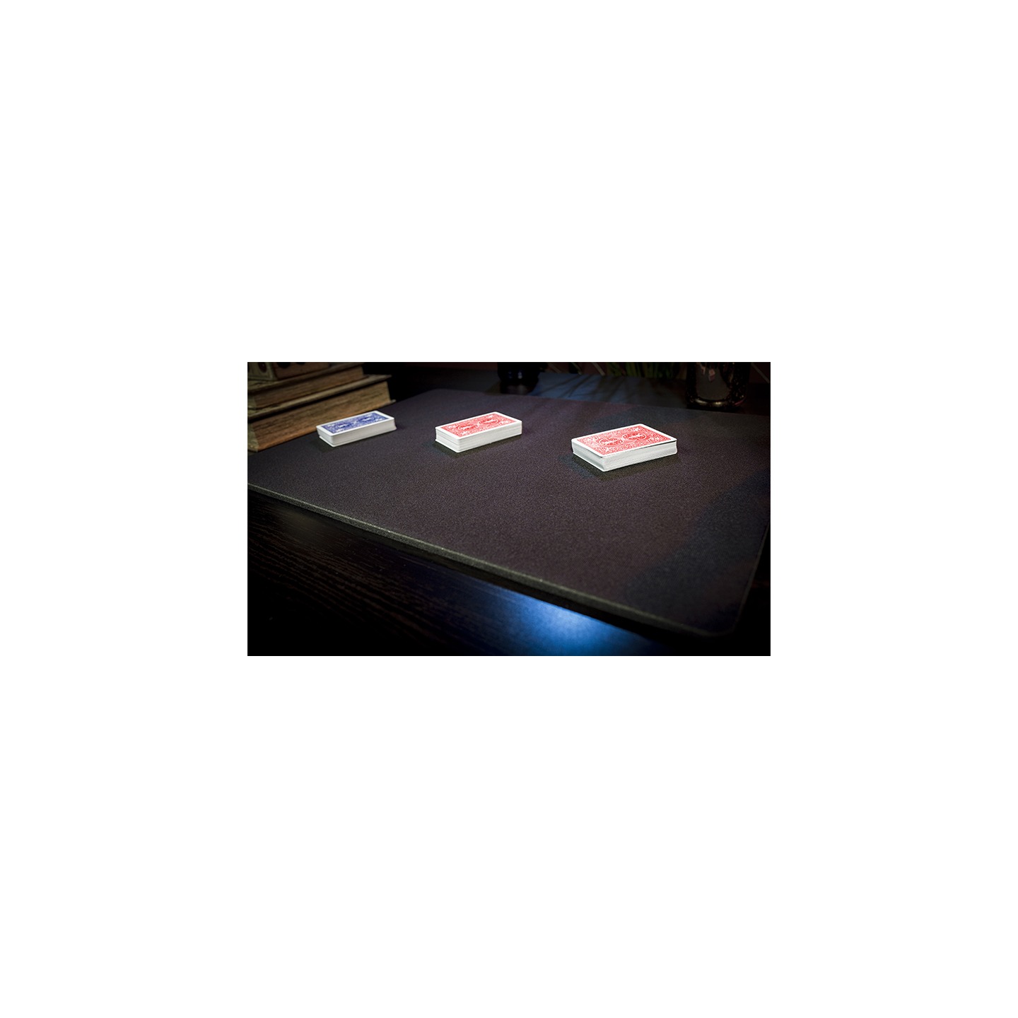 Deluxe Close-Up Pad 16X23 (Black) by Murphy's Magic Supplies
