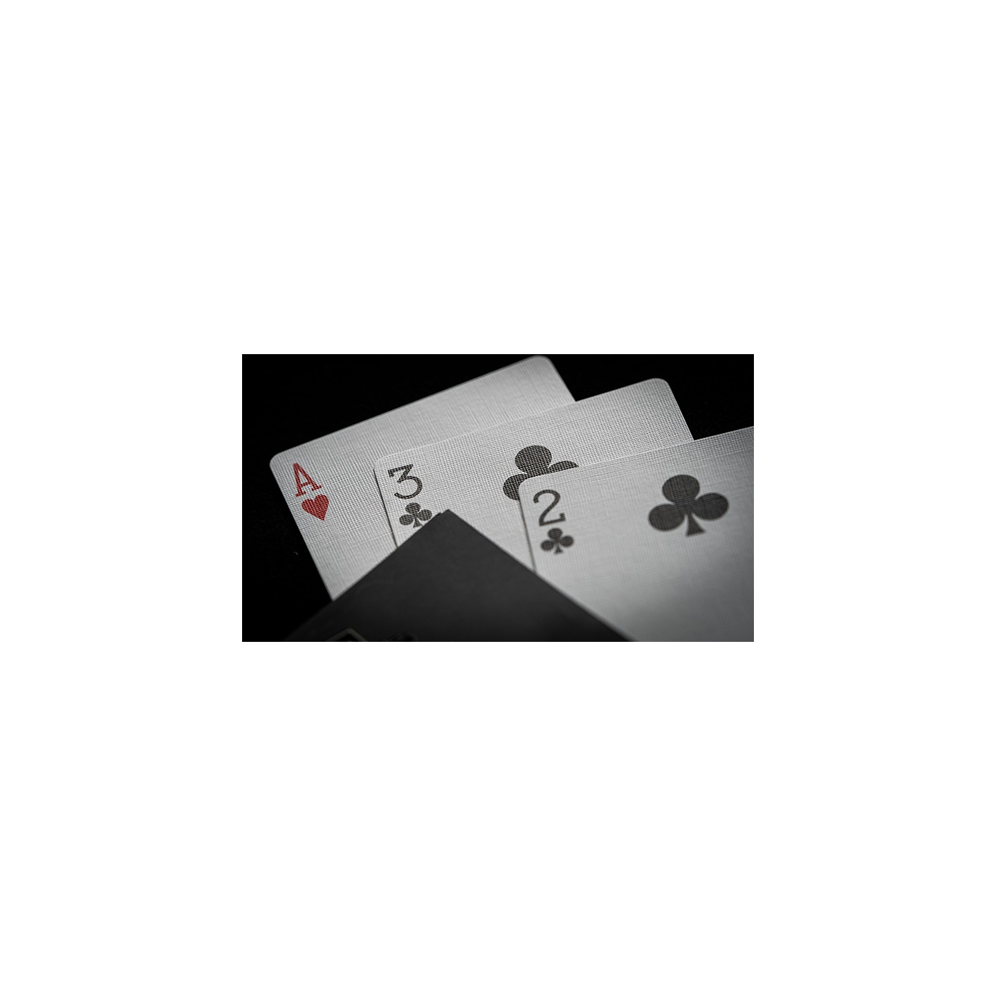 Michael Skinner's Ultimate 3 Card Monte (Red) by Murphy's Magic Supplies Inc.