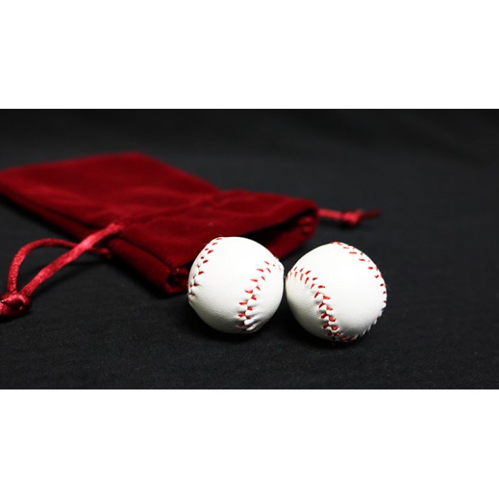 Strong Chop Cup Balls White Leather (Set of 2) by Leo Smetsers