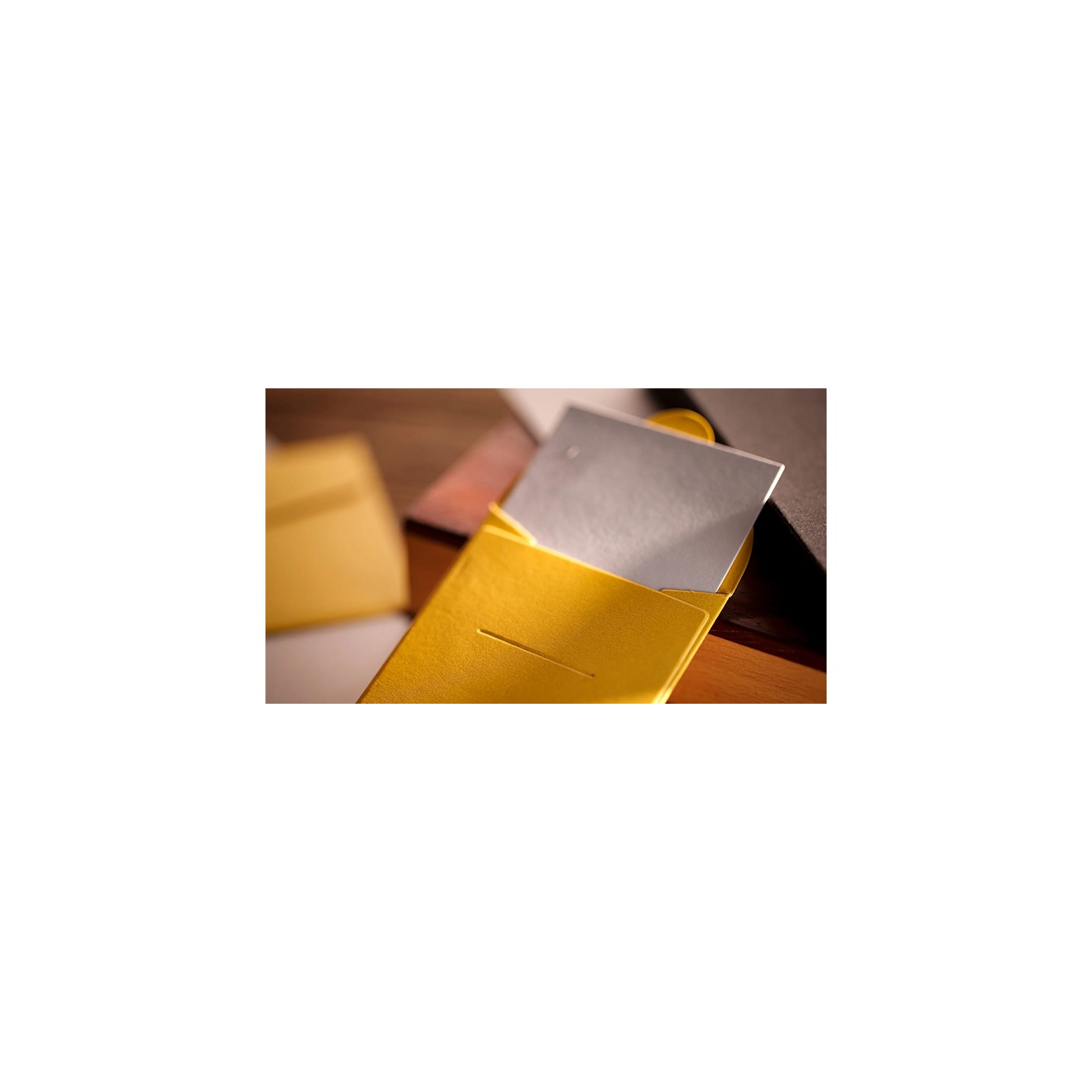 Roentgen Envelope by Chen Yang & TCC Magic