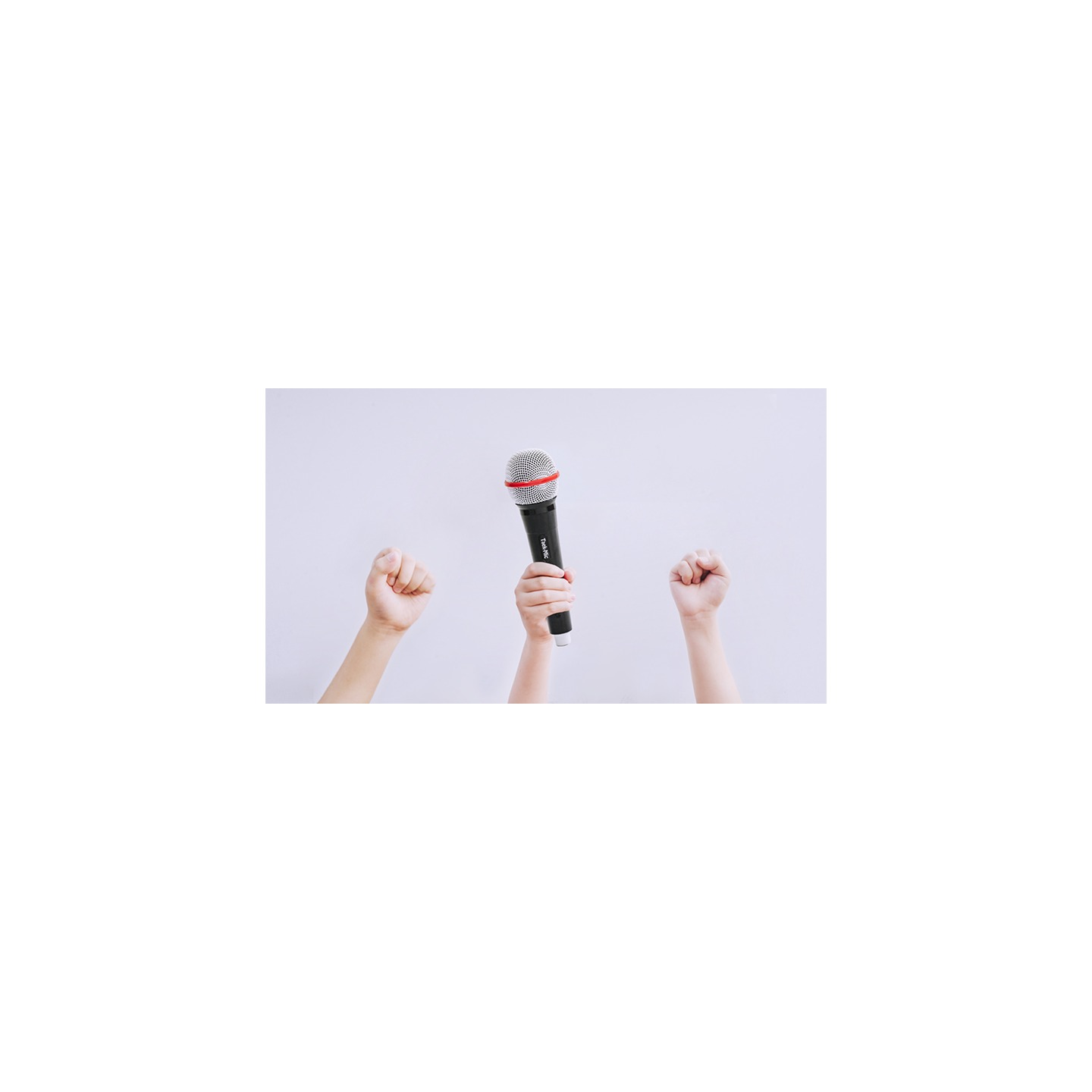Microphone (Giggle Stick) by JL Magic