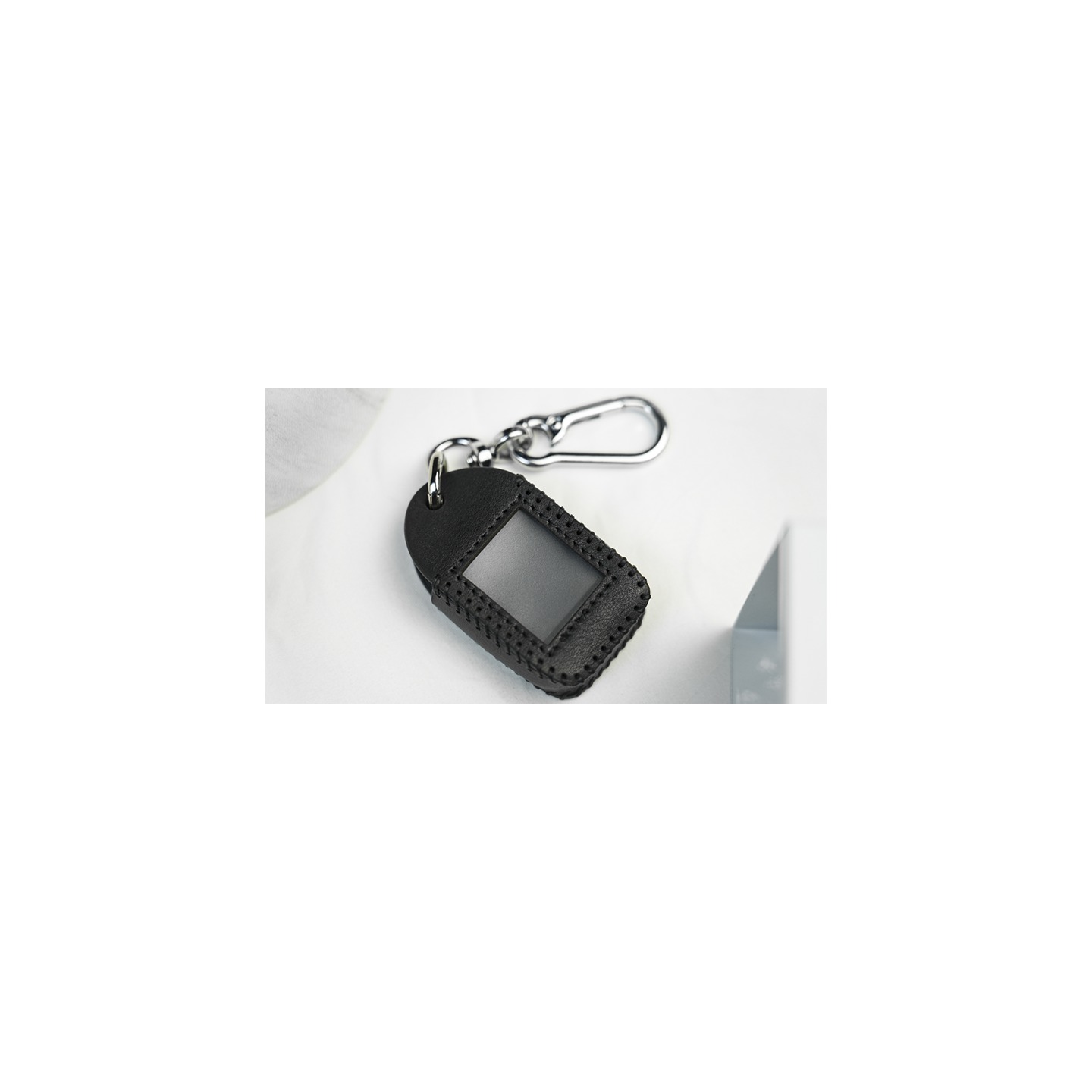 Palm Peeker Keychain Case by PITATA MAGIC