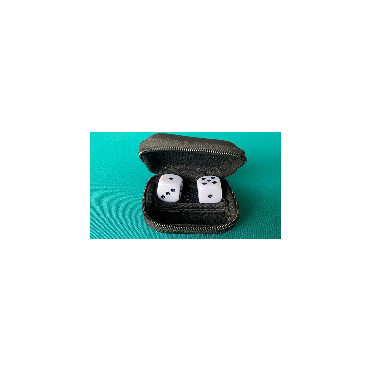 LS Dice by Leo Smetsers