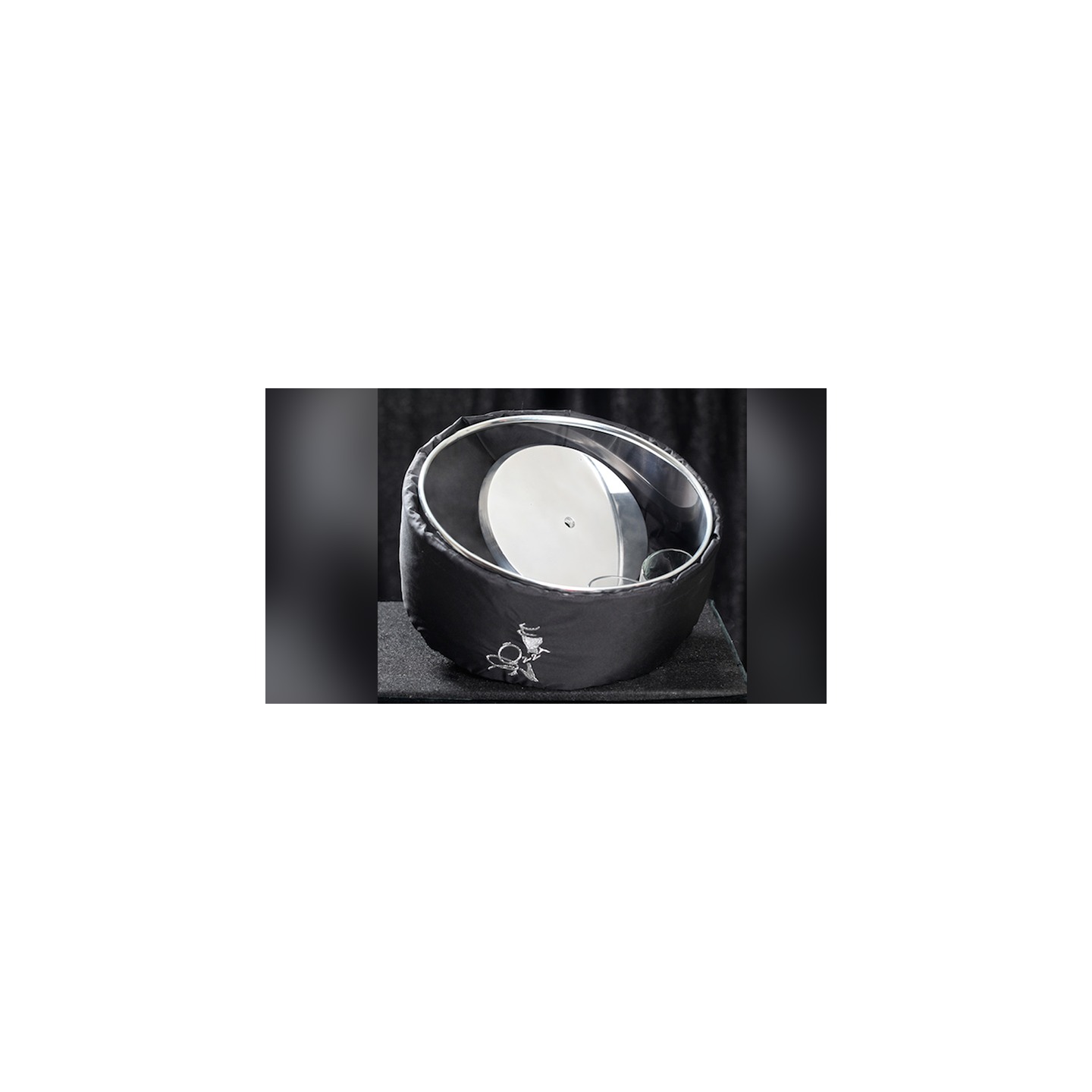 Compact Vase HIGH EDITION by Victor Voitko