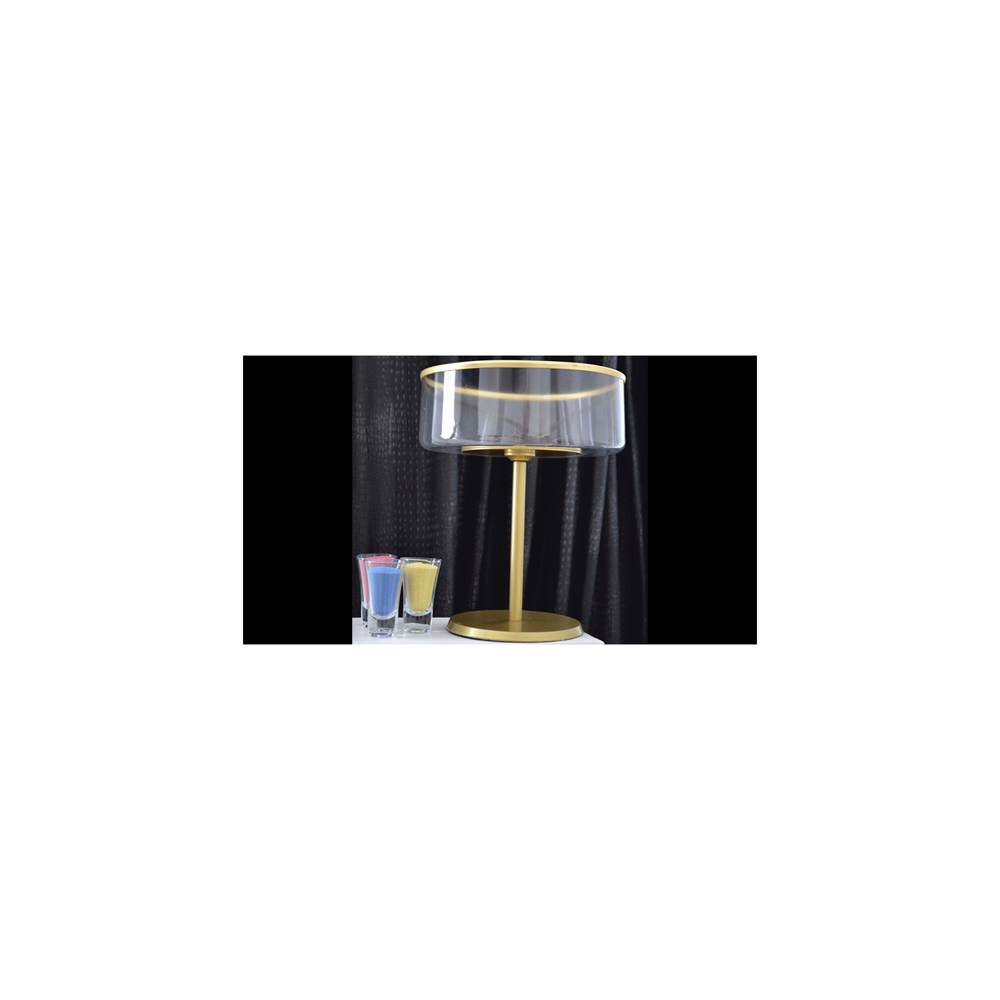 Compact Vase GOLD by Victor Voitko