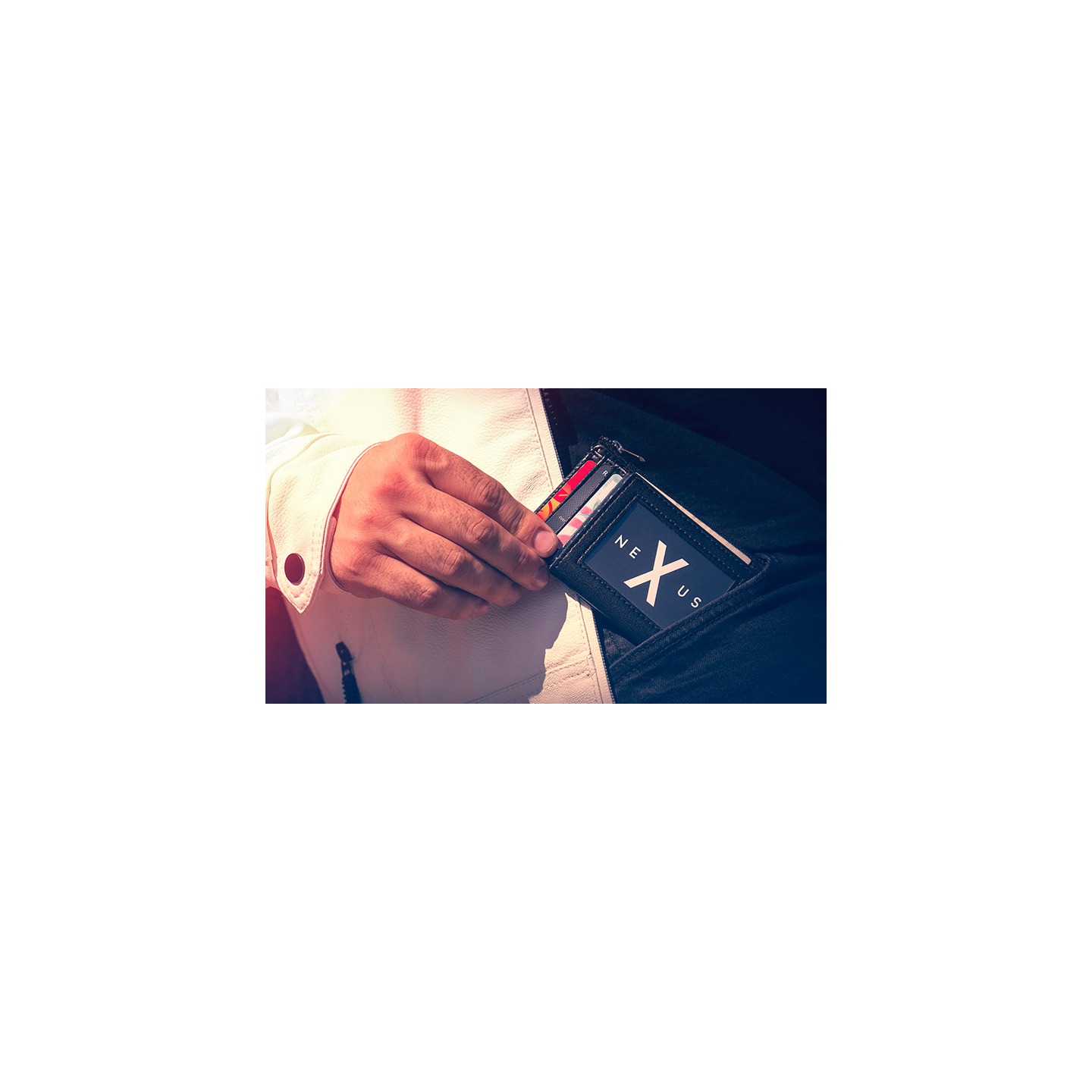 Nexus Wallet (Gimmick & Online Instructions) by Javier Fuenmayor