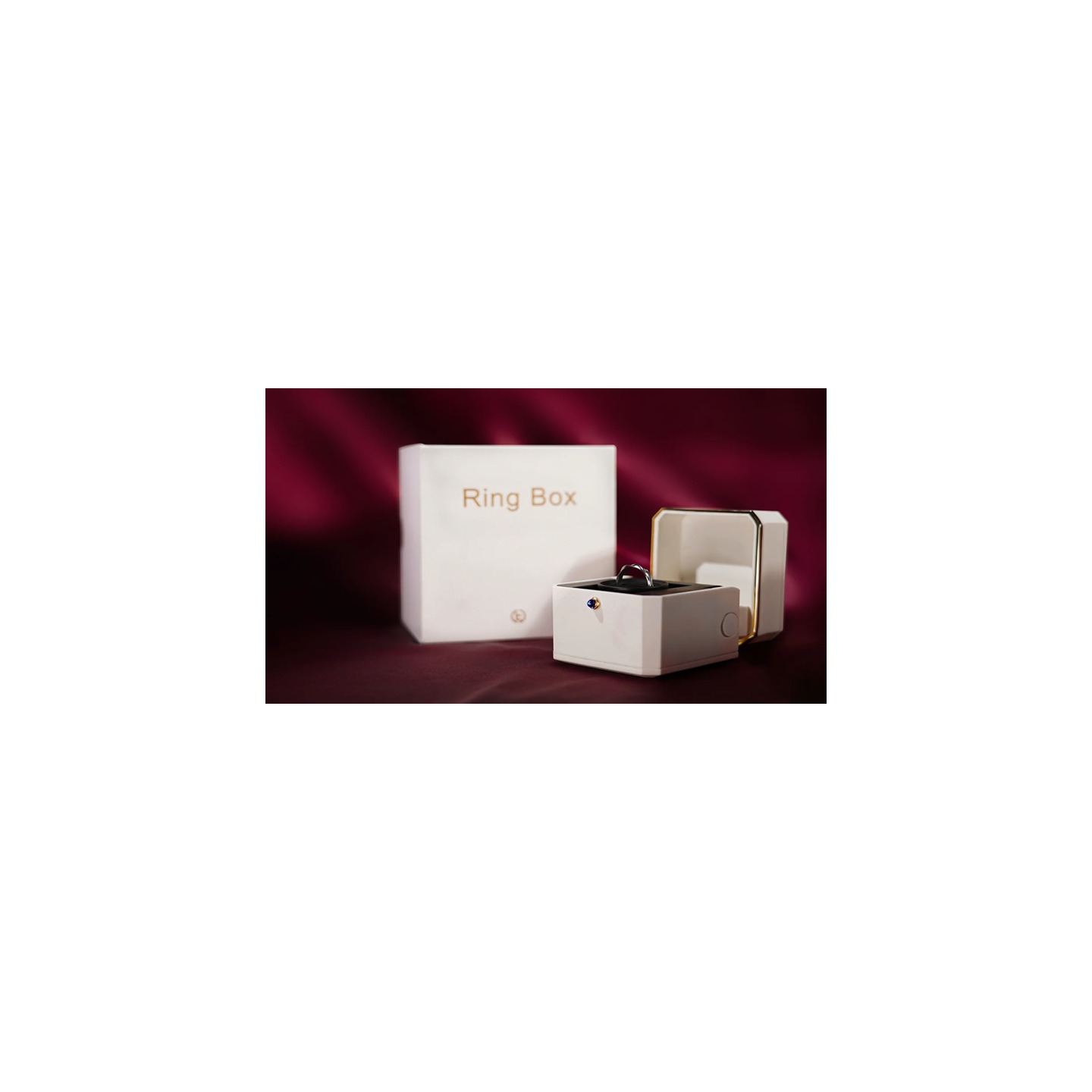 Magic Ring Box (White) by TCC