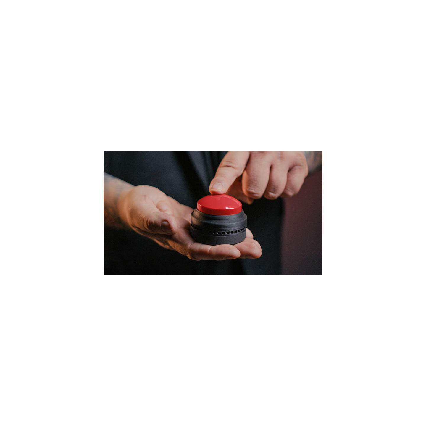 João Miranda Magic presents The Button by Chris James featuring Craig Petty