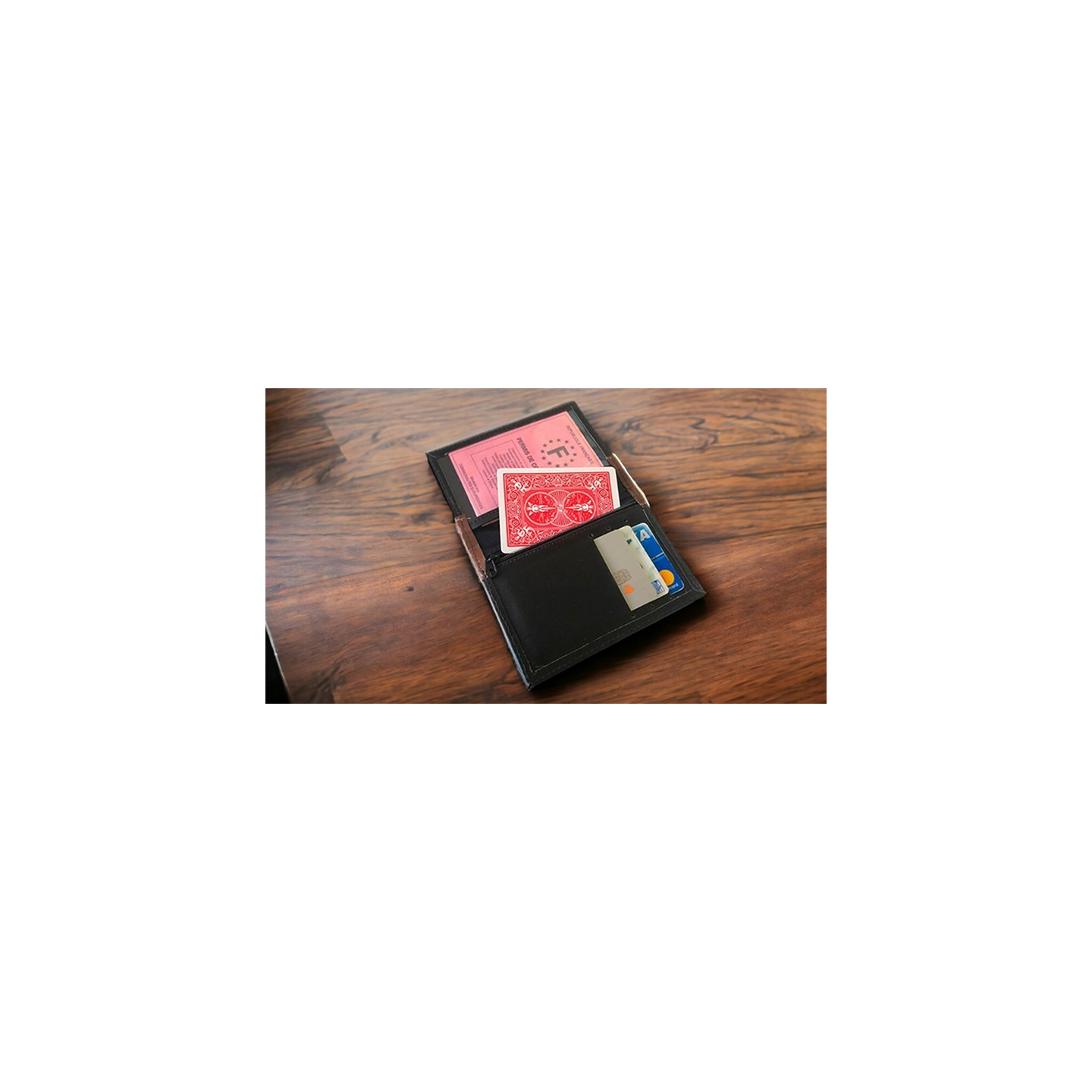 INSTANT WALLET 2.0 (Red) by Andrew and Magic UP