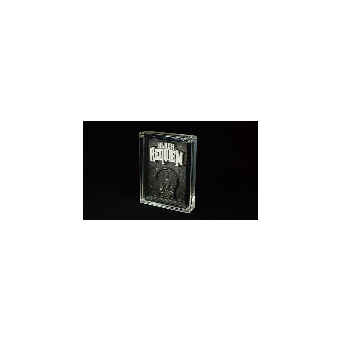 CARAT XMC V2 Metal Card Display