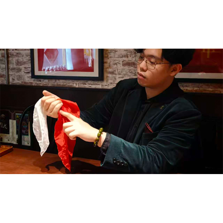 Red & White Beyond the Secret -Ethan Yip's Color Changing Silk Routine