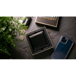 Easy Money Black Wallet (Gimmick and Online Instructions) by Spencer Kennard