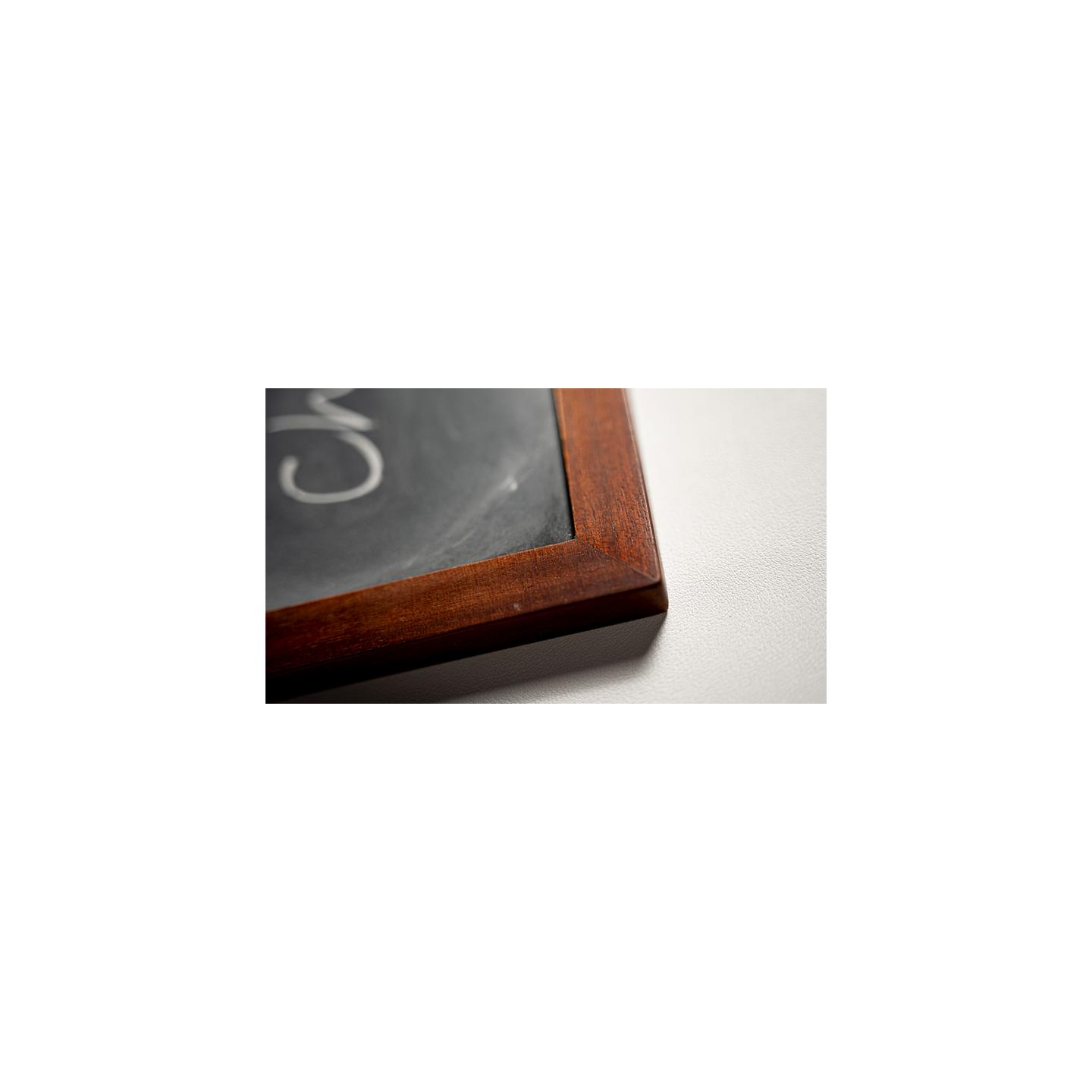 PITATA Smart Chalkboard