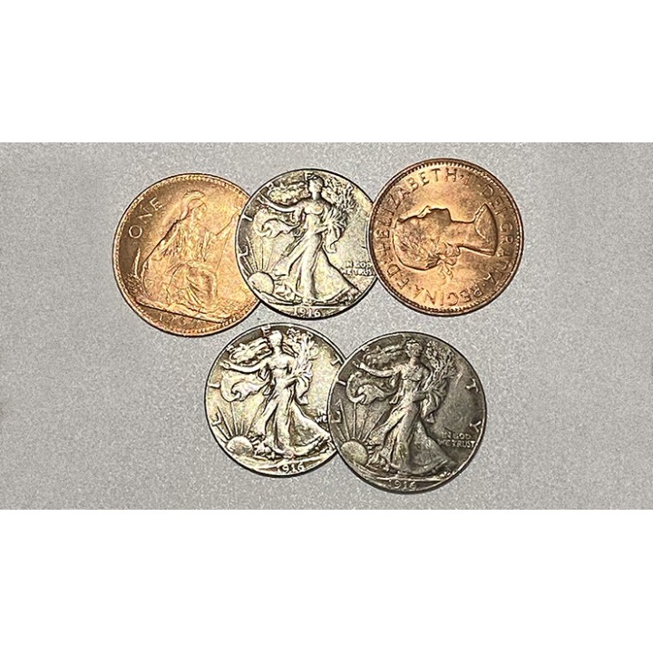 Replica Walking Liberty Hopping Half (Gimmicks and Online Instructions) by Tango Magic