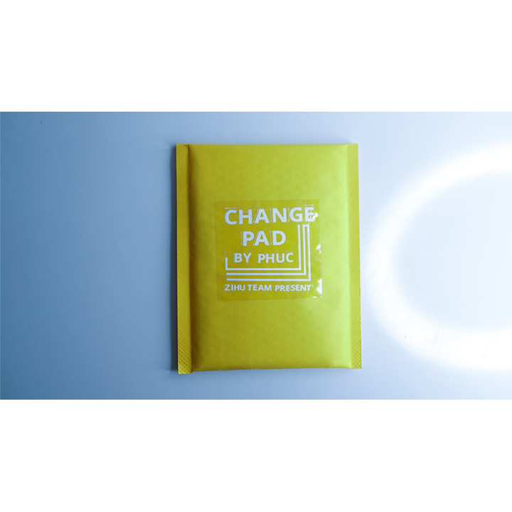 CHANGE PAD Large by Phuc and Zihu