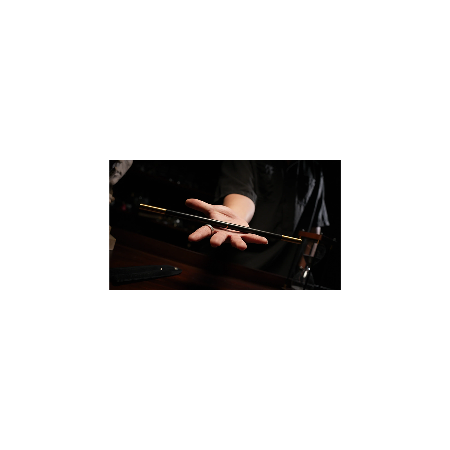New Folding Wand by TCC Presents (Ebony)