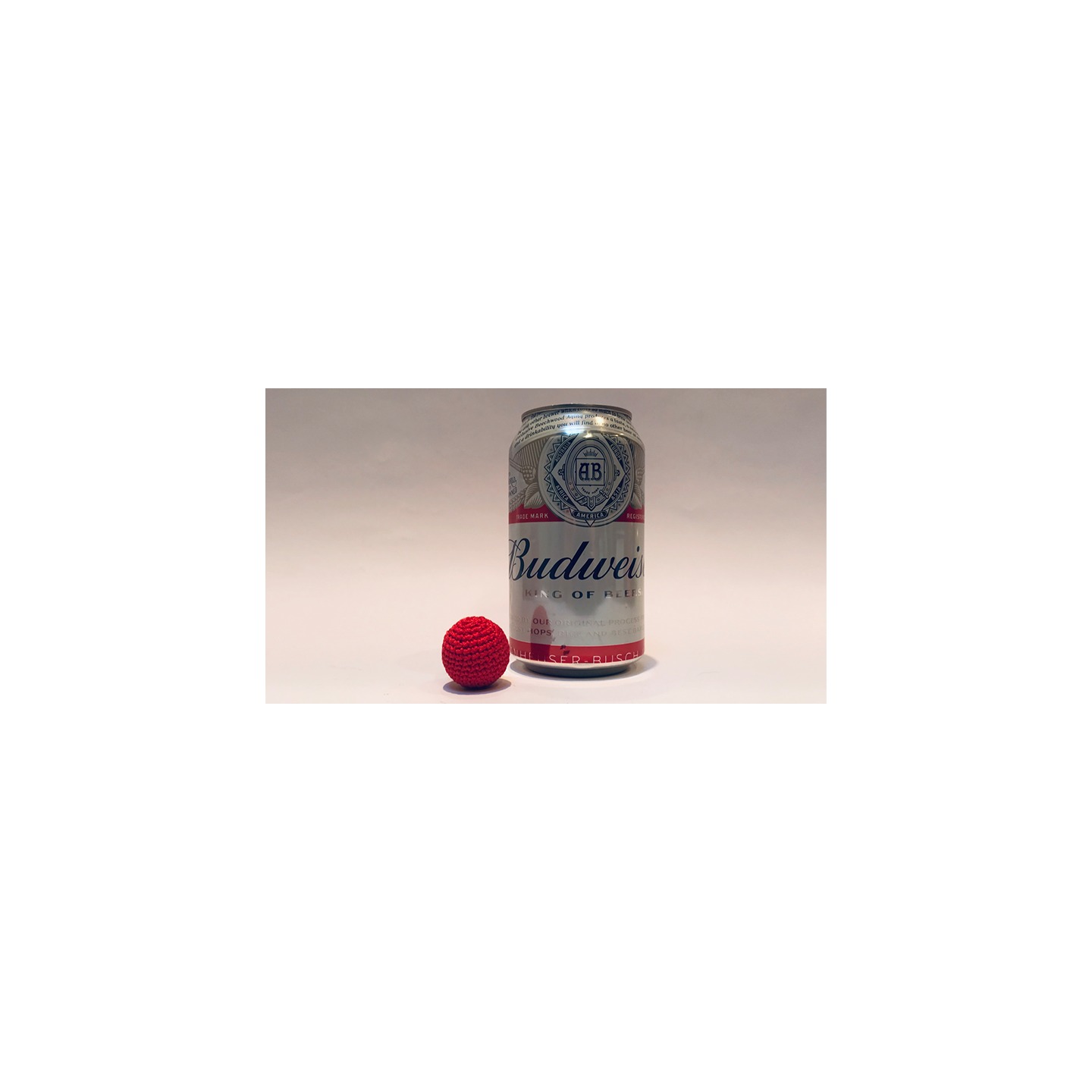 Chop Can Beer (Gimmicks and Online Instructions) by Bazar de Magia