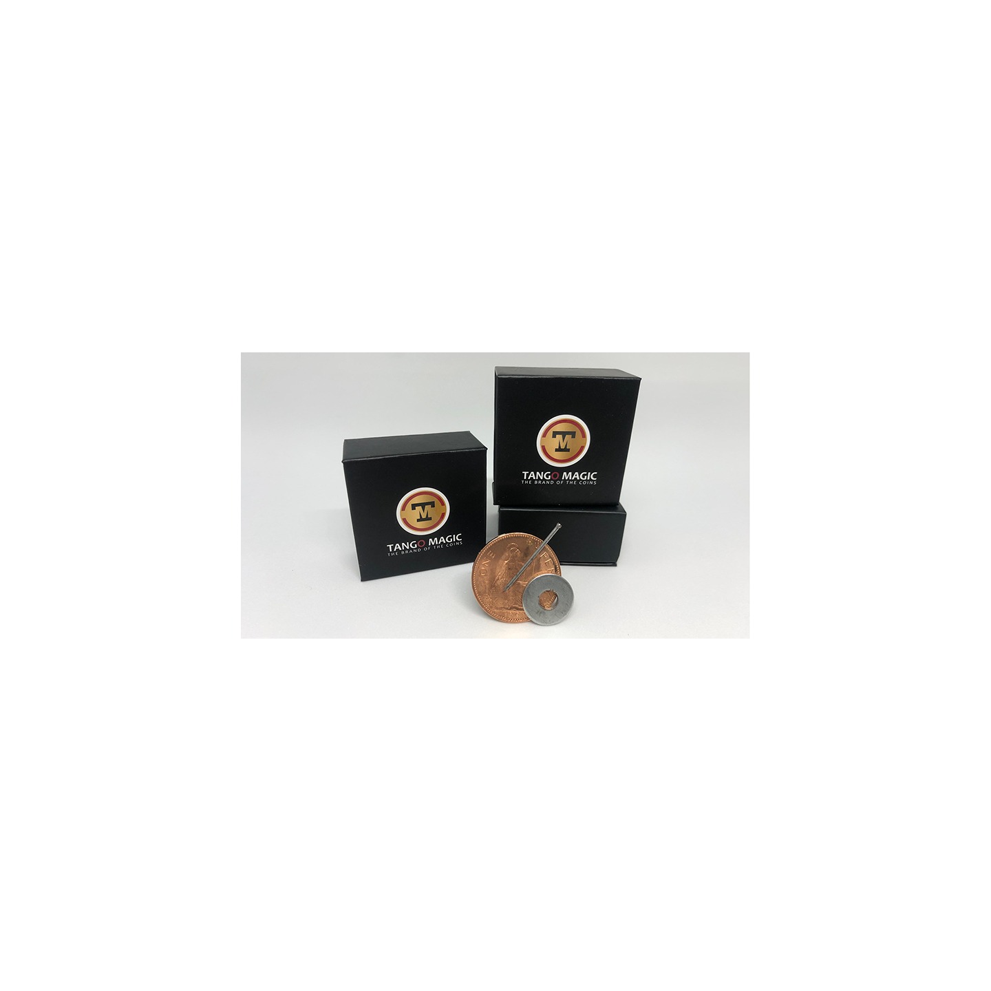 Magnetic Coin English Penny (D0027) by Tango