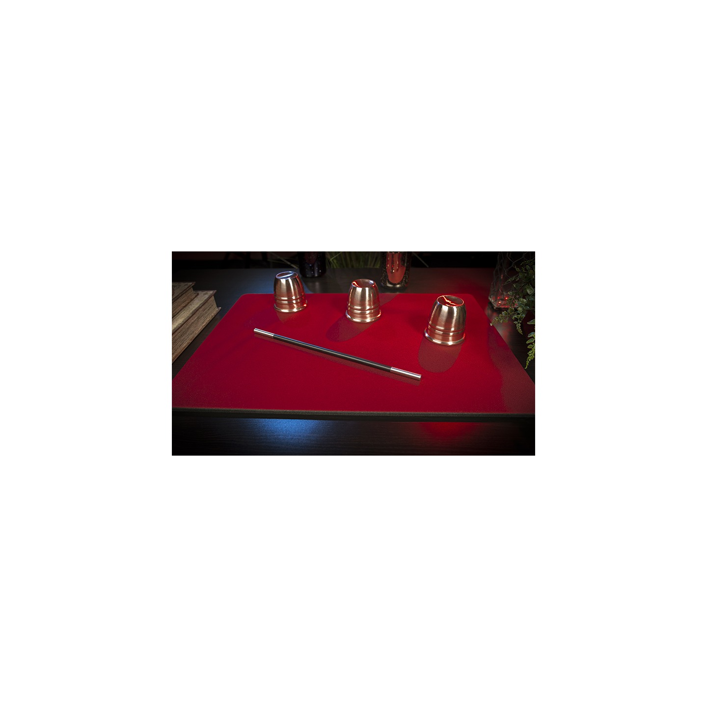 Deluxe Close-Up Pad 16X23 (Red) by Murphy's Magic Supplies