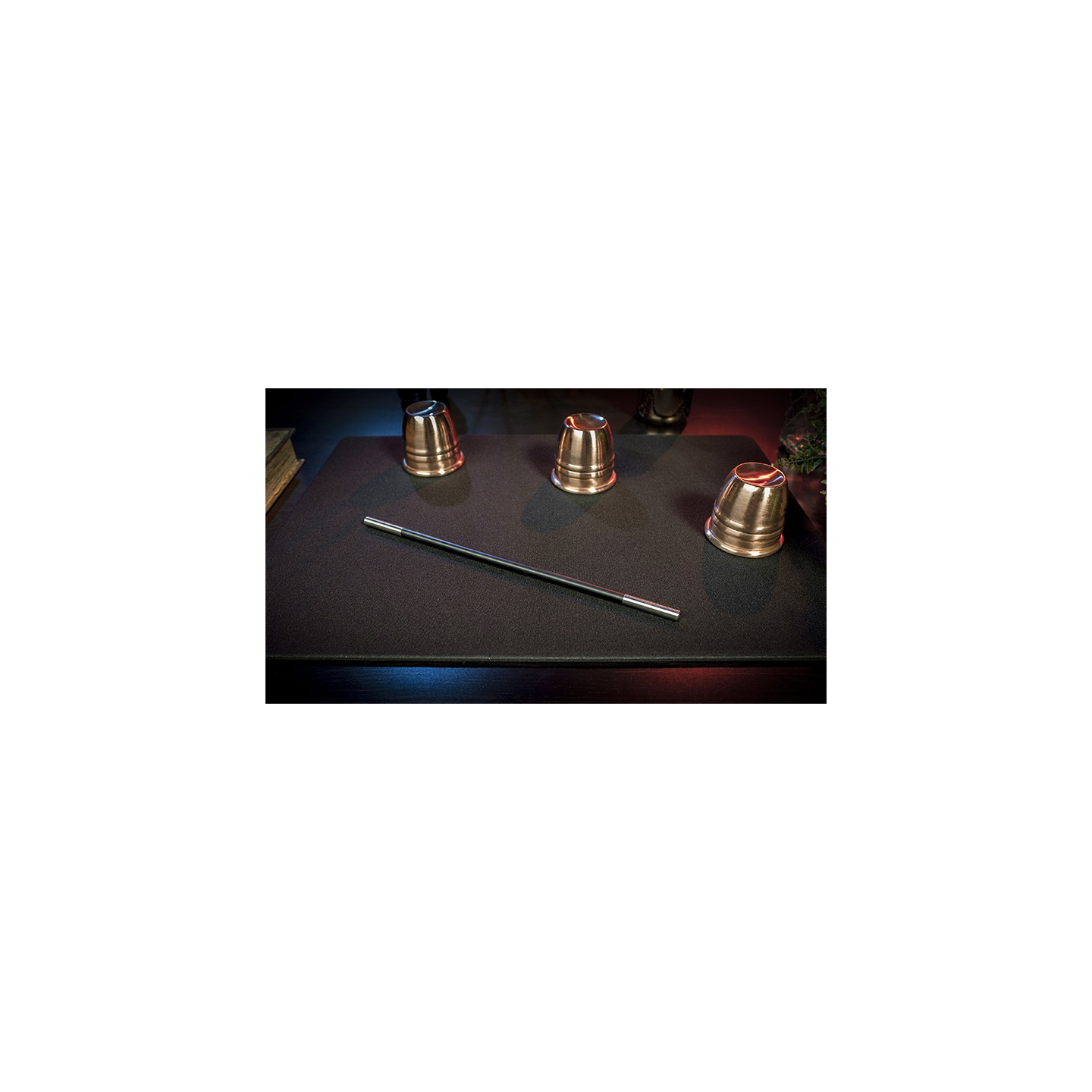 Standard Close-Up Pad 16X23 (Black) by Murphy's Magic Supplies