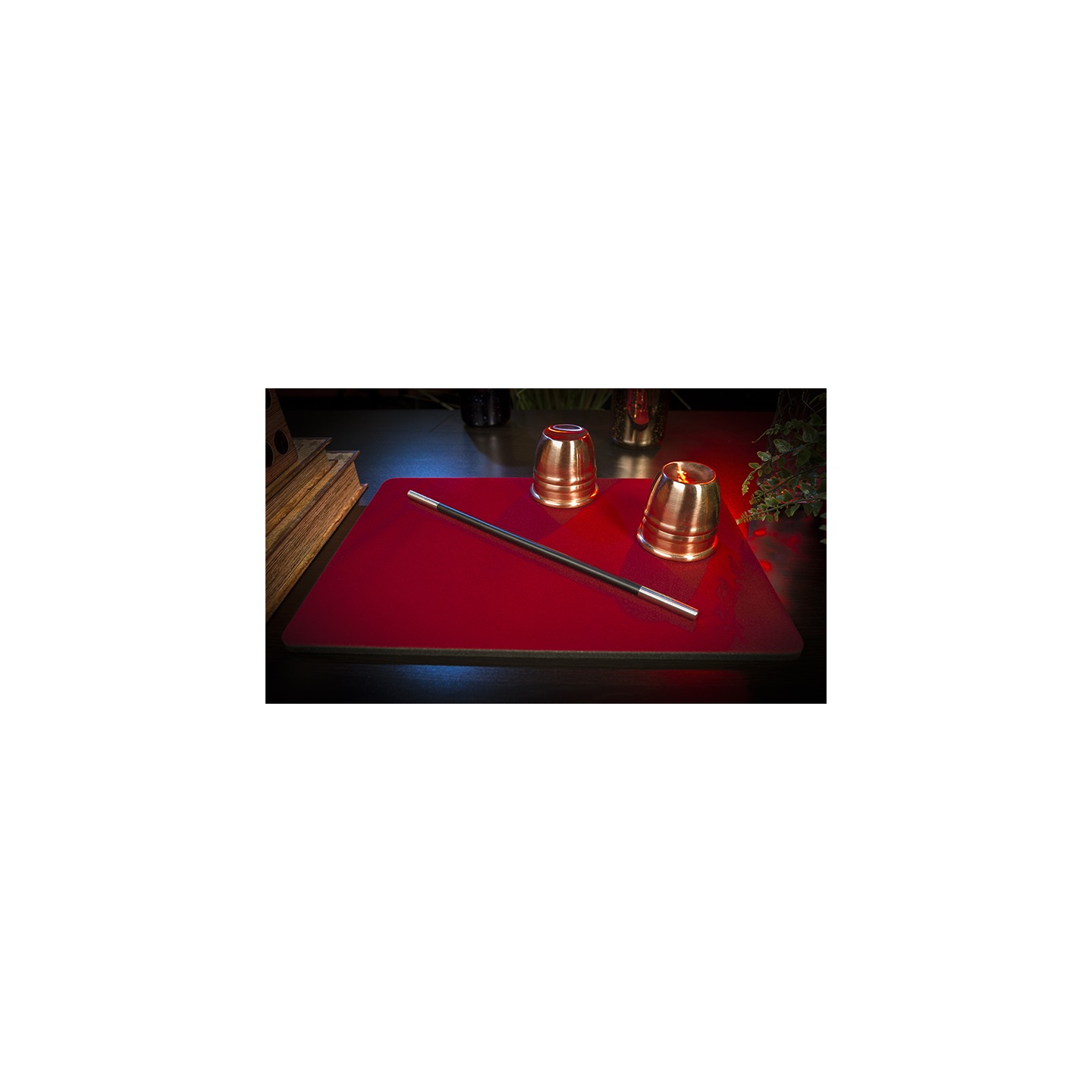 Deluxe Close-Up Pad 11X16 (Red) by Murphy's Magic Supplies