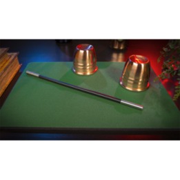 Deluxe Close-Up Pad 11X16 (Green) by Murphy's Magic Supplies