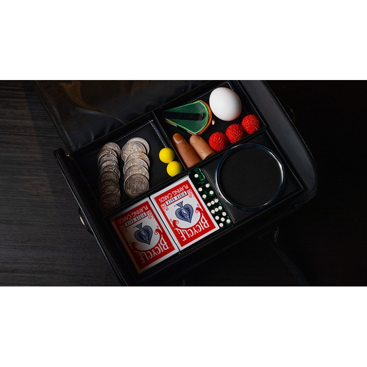MODERN DOCTORS BAG by Murphy's Magic